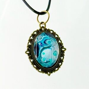 Elegant Blue Swirl Pendant Necklace